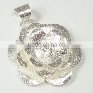 925 Sterling Exclusive Silver Flower Pendant thumbnail-1