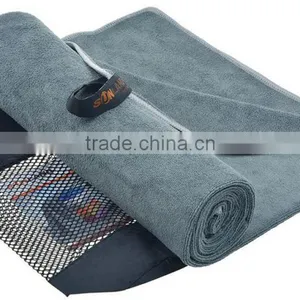 Wholesale Portable Microfiber Travel Towel thumbnail-3