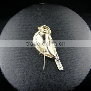Alloy Bird Christmas Brooch thumbnail-3