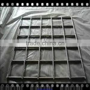 High Quality 5x5 Galvanized Welded Wire Mesh Panel thumbnail-4