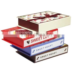 Delicate Ribbon Clamshell Chocolate Box thumbnail-1