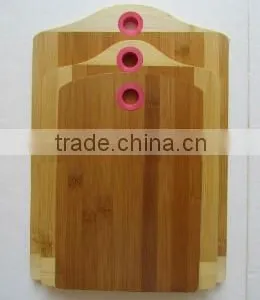 Silicone Hanging Circle 2 Color Tone Cheese Bamboo Wooden Chopping Board Set thumbnail-3