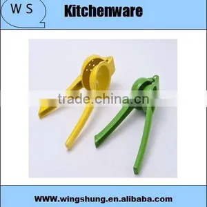 WS-PL05 Fashion Design Lemon Juicer Squeezer thumbnail-1