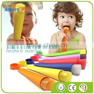 The Hand Frozen Ice Cream Popsicle Maker Lolly Mould Tray Pan Kitchen DIY Pop Mold thumbnail-1