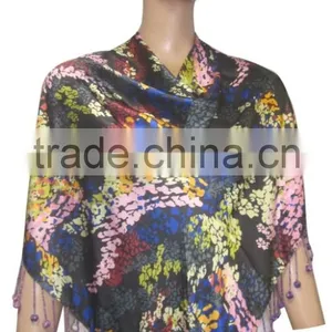 Triangle Poncho thumbnail-3