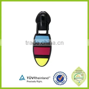 Wholesale Wallets Bag Rubber Puller Jacket Clothing Plastic Zipper Puller thumbnail-5