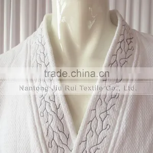 Two Colors Hotels Thick Absorbent Soft Cotton Robe Bathrobes Waffle Bathrobes Chevron thumbnail-2