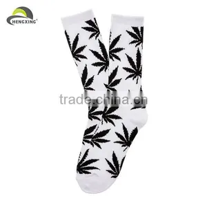 Hip Hop Streetwear Cheap Designer Sport Socks thumbnail-3