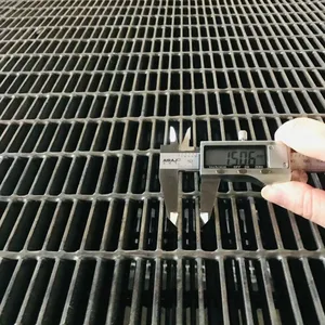 Hot Dip Galvanised Steel Grating Sheet thumbnail-3
