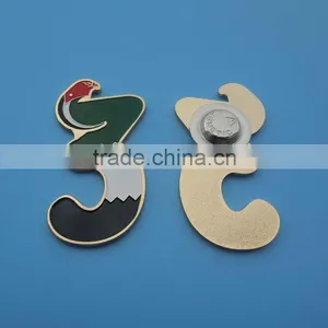 2016 New Promotional Gifts Gold Lapel Pin Badge for UAE thumbnail-1