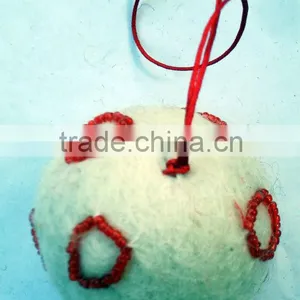 Felt Balls thumbnail-2