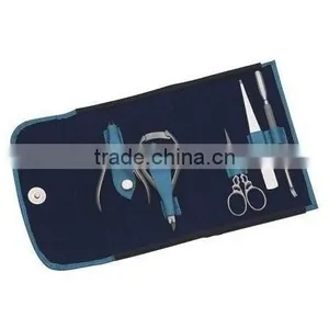 Manicure & Pedicure Kit thumbnail-1