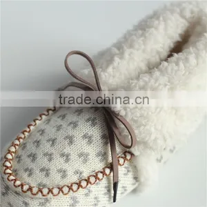 Premium Quality Lady Knitted Indoor Slipper With Shoelace thumbnail-2