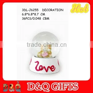 Poly Resin Christmas Photo Snow Globes thumbnail-3