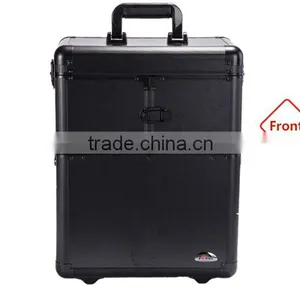 China Wholesale High Quality Aluminum Trolley Portable Makeup Cases Rolling Cosmetic Boxes thumbnail-3