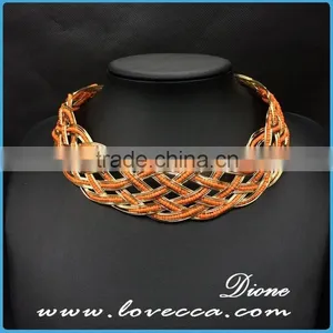 Women Chunky Necklace thumbnail-1