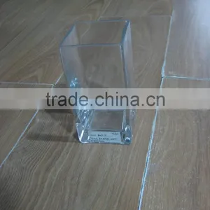 Clear Square Glass Vases thumbnail-2
