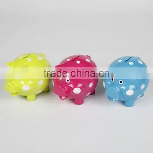 Cute Model Plastic Piggy Bank Money Box thumbnail-3