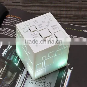 New Arrival Magic Cube Wireless Bluetooth Speaker With LED Flashlight/FM Radio Portable Q Plus Rubik's Cube Bluetooth Speaker thumbnail-5
