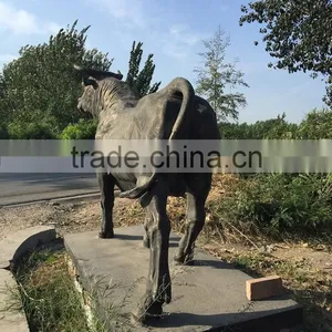 Trade Assurance Garden Metal Animal Statue Cast Iron Bull Statue Supplier thumbnail-3