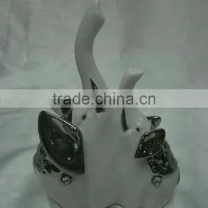 Porcelain Jewlery Holder thumbnail-1