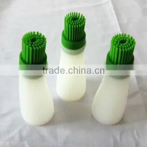 Silicone Oil Brush thumbnail-1
