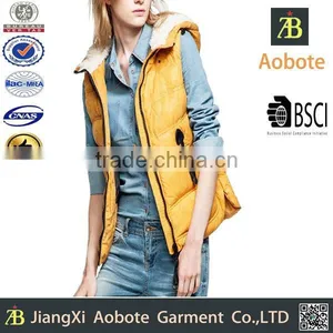 2015 New Design Woman Outdoor Thin Short Down Vest thumbnail-1