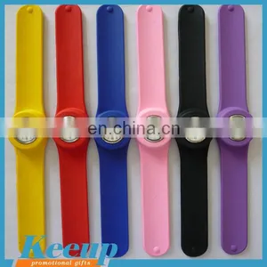 Custom Logo Printed Kids Digital Snap Watch thumbnail-2
