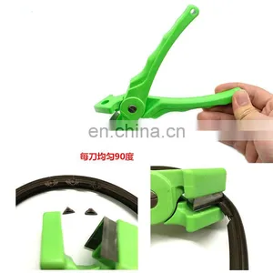 90 Degree Right Angle Scissors. Door and Window Seal Cutting thumbnail-4