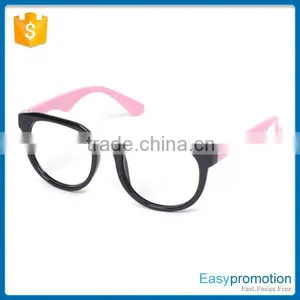 Latest Arrival OEM Design Customizable Sunglasses Reasonable Price thumbnail-3