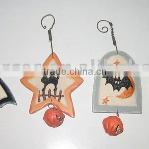 Wooden Decoration for Halloween thumbnail-1
