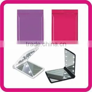 New Square Portable Magnifying Compact Makeup Mirror With 8 LED Lights thumbnail-1