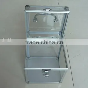 Aluminum Cosmetic Case thumbnail-3