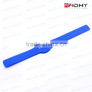 RFID SmartCard Wristbands Silicone Wristband for Bowling Centers thumbnail-5
