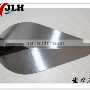 Bricklaying Trowel With Wooden Handle thumbnail-3