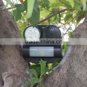 SD-045 Sound and Flashlight Pest Repeller Bird Repeller thumbnail-3