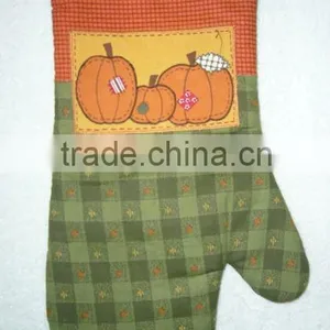 Customized Gloves Design Printing Kitchen Oven Mitt Wholesale thumbnail-3