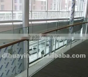 Clear Tempered Glass Railing thumbnail-1