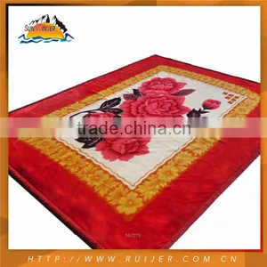 Durable Factory Made Cheap King Size Cable Knitted Blanket thumbnail-2