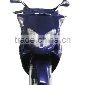 250cc Gas Scooter thumbnail-1