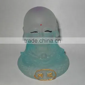Clear Resin Figurine Decoration thumbnail-3