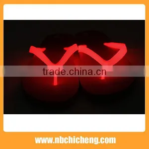 Cheap Custom Flip Flops Glowing Flip Flop In The Dark Promotional Slipper thumbnail-4