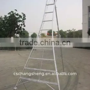 Aluminum Tripod Ladder thumbnail-1
