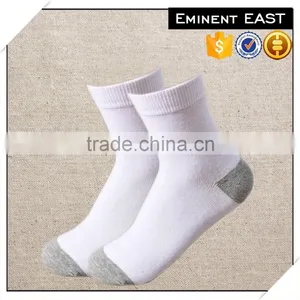 Customized Cheap Price Women Breathable Cotton Socks thumbnail-2