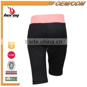 Custom Design Girls Wearing Elastic Short Yoga Pants Wholesale thumbnail-3