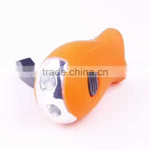 China Wholesale High Quality Hand Crank Generator Hand Dynamo Flashlight thumbnail-3