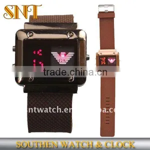 Fashion LED Digital Watch thumbnail-1
