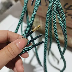 Shoelace Tipping Machine thumbnail-5