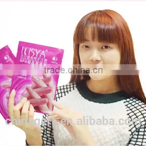 Whitening Moisturizing Hand Mask thumbnail-1