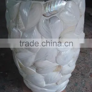 Luxury Vase/planter 2016 Dia 53 H 80 Heart and Leaves Pattern in White Pearl Seashell thumbnail-1